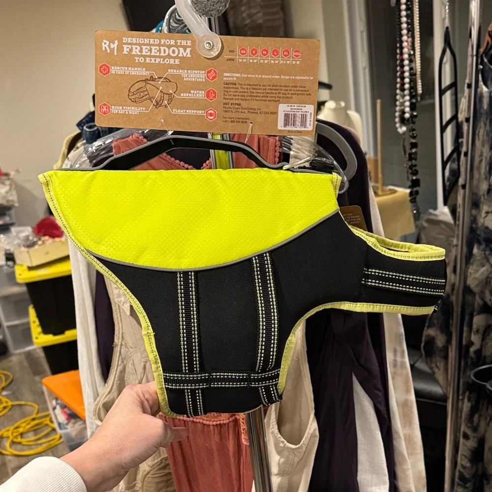 Arcadia Dog Flotation Aid - Neon Yellow and Black